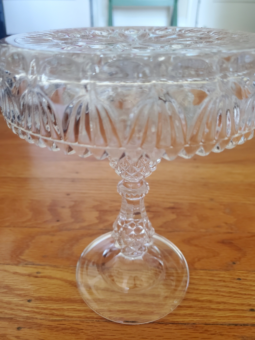 Clear Glass Pedestal Cake Stand - Elegant Scalloped Design - Picture 2 of 8